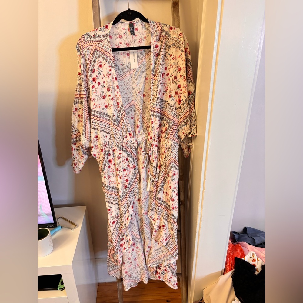 NWT Boho Francesca’s Cassidy Tassle Tie Maxi Kimono - Picture 4 of 4